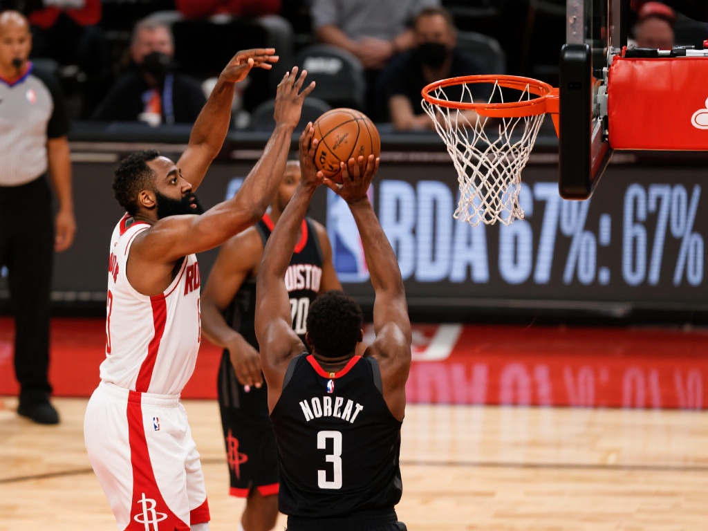 雷霆的角色 雷霆的角色